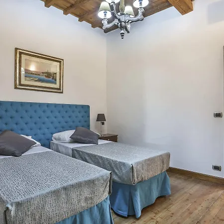 Pontevecchio Stylish Apartment In Florence-2